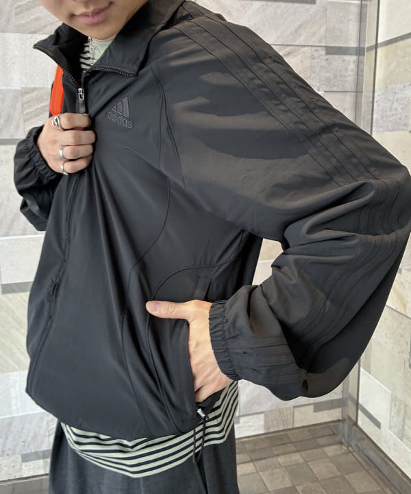 久保田 耀さんの「adidas / チームガイスト アディカラー トラックトップ」を使ったコーディネート