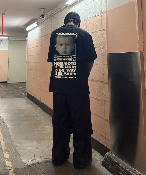 岡安 優馬さんの「BEAMS WOMEN｜【ワイドストレートフィット】ショート スラックス」を使ったコーディネート