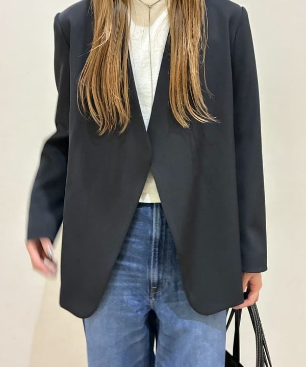 CHIHIROさんの「BEAMS WOMEN｜ドライカルゼ ベルテッド ジャケット」を使ったコーディネート