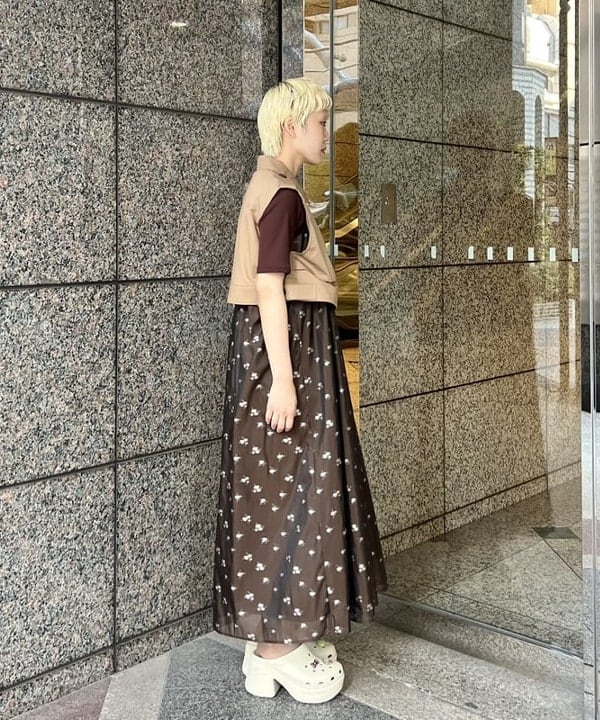 あさひさんの「BEAMS WOMEN｜ジップ ヨーク ベスト」を使ったコーディネート