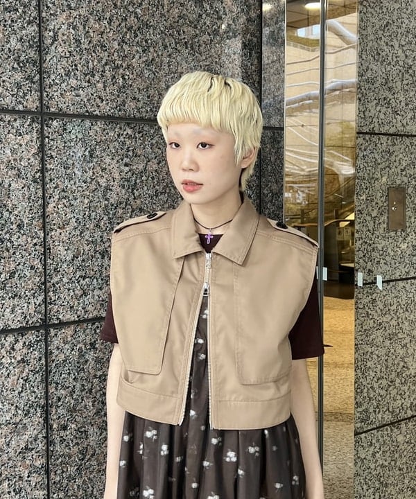 あさひさんの「BEAMS WOMEN｜ジップ ヨーク ベスト」を使ったコーディネート