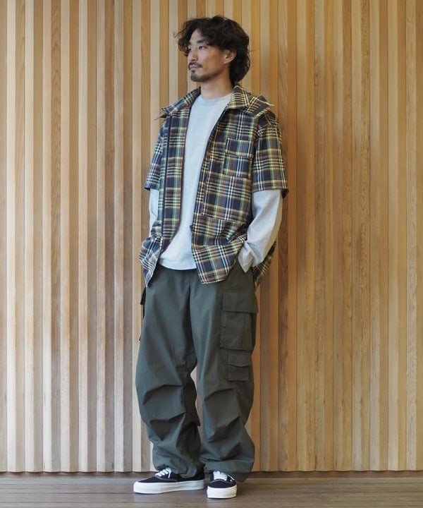 ワーク＆ミリタリーを春の軽さで着こなす Mao Togashi