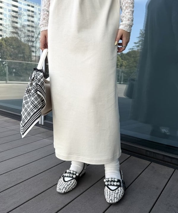 松本 佳菜子さんの「BEAMS WOMEN｜コットン シルク スカーフ」を使ったコーディネート