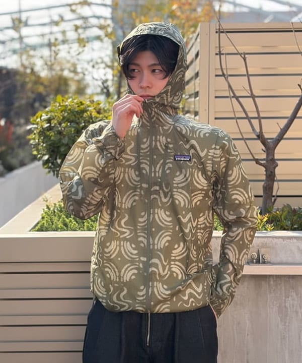 大野 滉太さんの「BEAMS WOMEN｜【別注】BIRKENSTOCK / BOSTON &ldquo;BONE PATTERN&rdquo; Smooth BLACK」を使ったコーディネート