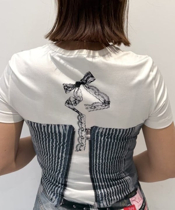 松本 佳菜子さんの「BEAMS WOMEN｜スタッズ ベルト バッグ」を使ったコーディネート