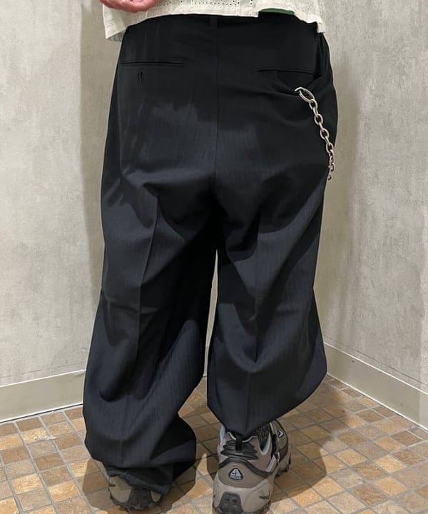 菊田 悠さんの「BEAMS WOMEN｜レース オープンカラーシャツ【リラックスフィット】」を使ったコーディネート