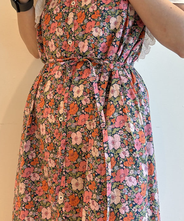 清水 彩乃さんの「BEAMS WOMEN｜チェック ダブル ジャケット」を使ったコーディネート