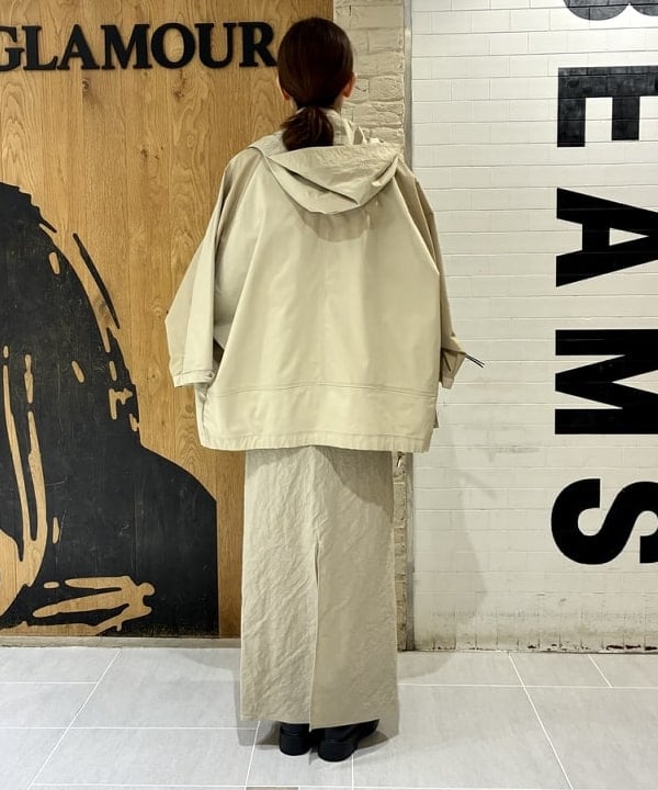 ヒライさんの「BEAMS WOMEN｜VIOLAd&rsquo;ORO / アバカ スタッズ トートバッグ」を使ったコーディネート