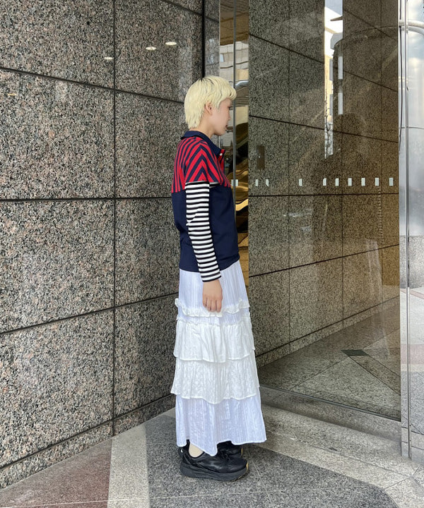 あさひさんの「BEAMS WOMEN｜カットソーレース ティアード スカート」を使ったコーディネート