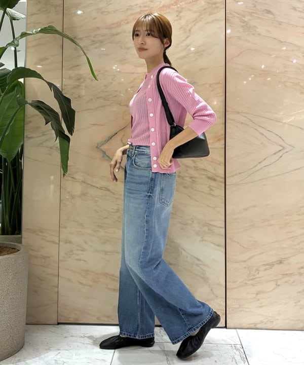 茂野 真楓さんの「BEAMS WOMEN｜SLOANE / 14ゲージ ワイドリブ カーディガン」を使ったコーディネート