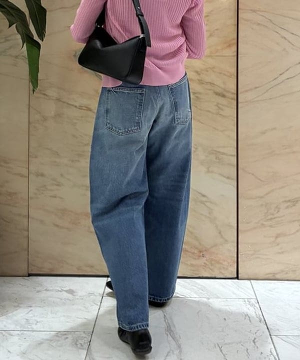 茂野 真楓さんの「BEAMS WOMEN｜SLOANE / 14ゲージ ワイドリブ カーディガン」を使ったコーディネート