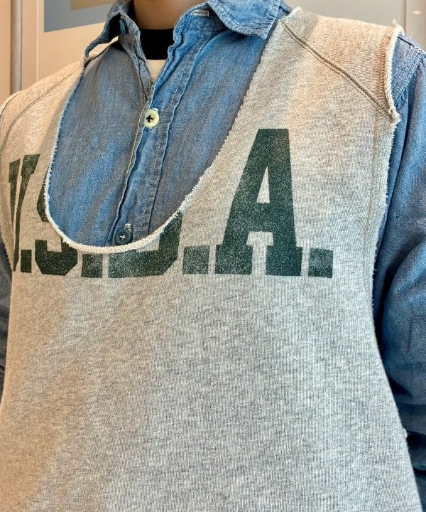 木村 梨香さんの「BEAMS WOMEN｜カットオフ スウェット ベスト」を使ったコーディネート