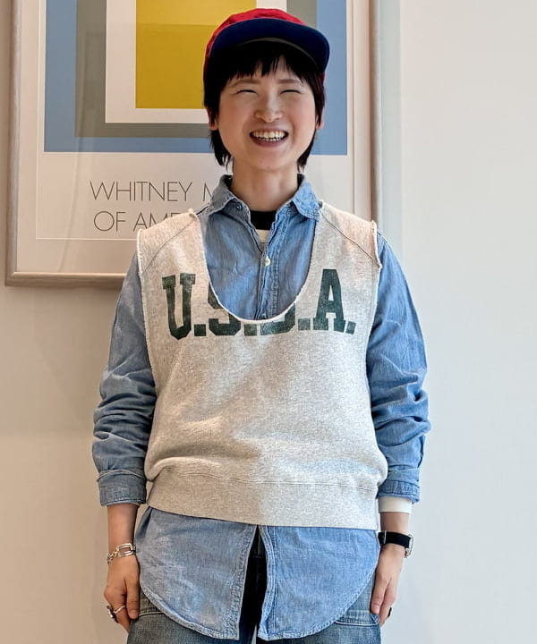 木村 梨香さんの「BEAMS WOMEN｜カットオフ スウェット ベスト」を使ったコーディネート