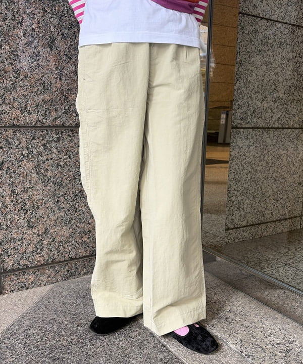 ばるたんさんの「BEAMS WOMEN｜【別注】TORI-TO / 縦フリル Ｔシャツ」を使ったコーディネート