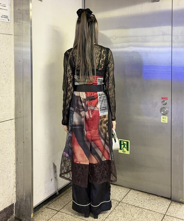 江口 息吹さんの「BEAMS WOMEN｜レース テープ キリカエ Tシャツ」を使ったコーディネート