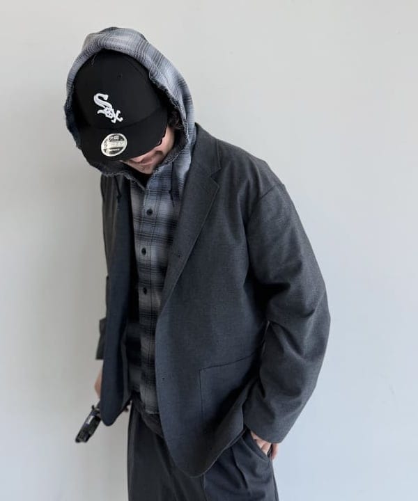 BAKU(東江 漠)さんの「BEAMS WOMEN｜【ワイドストレートフィット】ショート スラックス」を使ったコーディネート