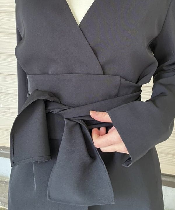 Kanaeさんの「BEAMS WOMEN｜ドライカルゼ ベルテッド ジャケット」を使ったコーディネート