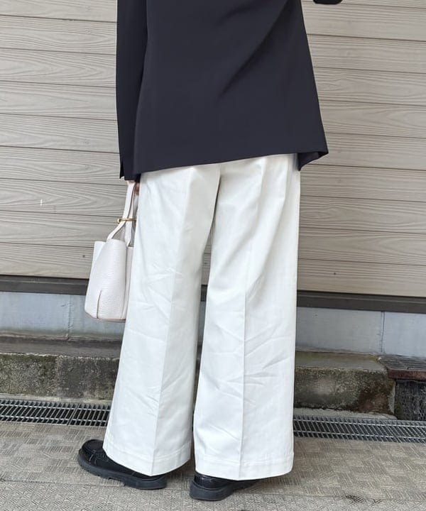 Kanaeさんの「BEAMS WOMEN｜ドライカルゼ ベルテッド ジャケット」を使ったコーディネート