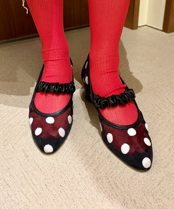 むりょさんの「BEAMS WOMEN｜ ドット メッシュ パンプス」を使ったコーディネート