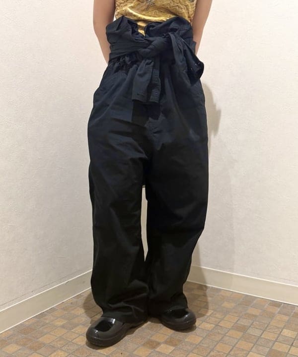 松本 佳菜子さんの「BEAMS WOMEN｜JW PEI / Harlee shoulder bag SILVER」を使ったコーディネート