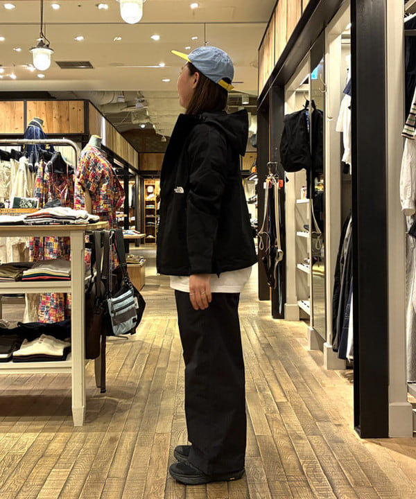 サイトウ　トモミさんの「BEAMS WOMEN｜THE NORTH FACE / コンパクト ジャケット」を使ったコーディネート