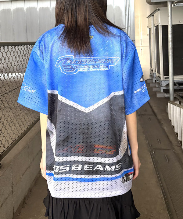 むりょさんの「BEAMS WOMEN｜アシンメトリー フリル ティアード スカート」を使ったコーディネート