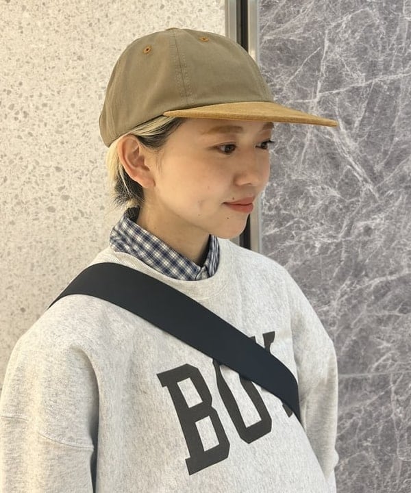 MATSUMOTO AMIさんの「BEAMS WOMEN｜【別注】Champion / リバースウィーブ(R) パンツ」を使ったコーディネート