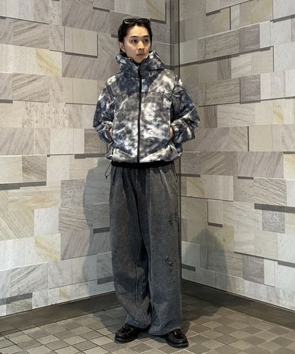 柄とレイヤードで遊ぶ、春のストリートスタイル 久保田 耀