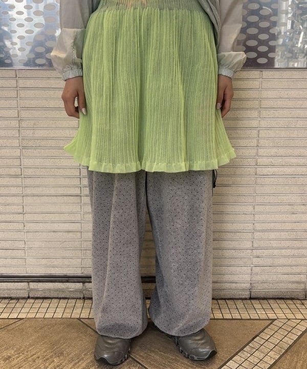 山本 里南さんの「BEAMS WOMEN｜▲THE NORTH FACE / GAR WIND JACKET」を使ったコーディネート