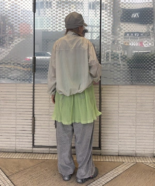 山本 里南さんの「BEAMS WOMEN｜▲THE NORTH FACE / GAR WIND JACKET」を使ったコーディネート