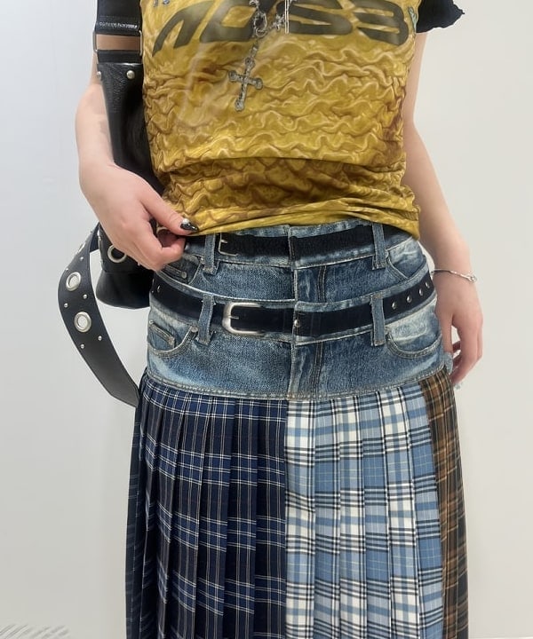 星野 真依さんの「BEAMS WOMEN｜スタッズ ベルト バッグ」を使ったコーディネート