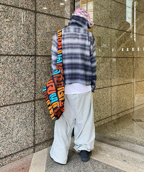 はるひむさんの「BEAMS WOMEN｜【別注】Champion / リバースウィーブ（R）ワイドパンツ」を使ったコーディネート