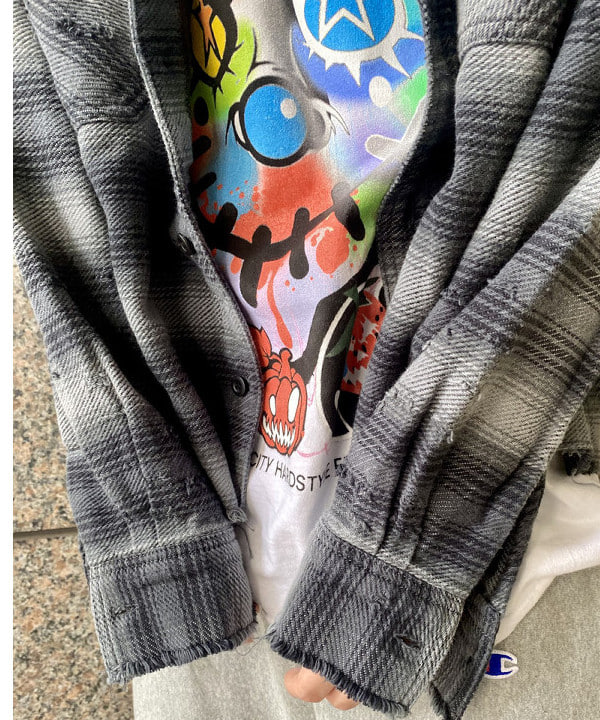 はるひむさんの「BEAMS WOMEN｜【別注】Champion / リバースウィーブ（R）ワイドパンツ」を使ったコーディネート