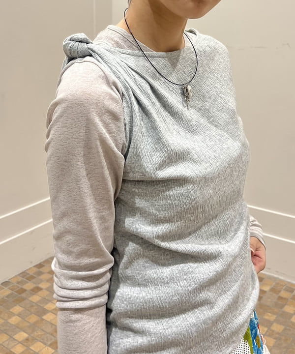 あさひさんの「BEAMS WOMEN｜アシンメトリー オフショルダー Tシャツ」を使ったコーディネート