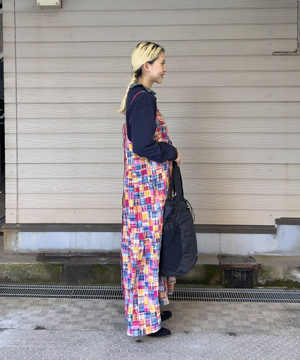 MATSUMOTO AMIさんの「BEAMS WOMEN｜リバティ フリル 5分袖 シャツ」を使ったコーディネート