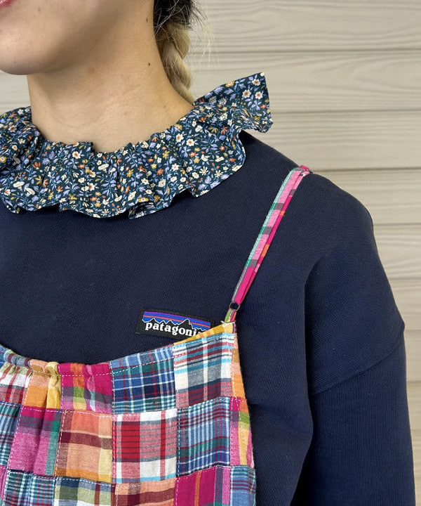 MATSUMOTO AMIさんの「BEAMS WOMEN｜リバティ フリル 5分袖 シャツ」を使ったコーディネート