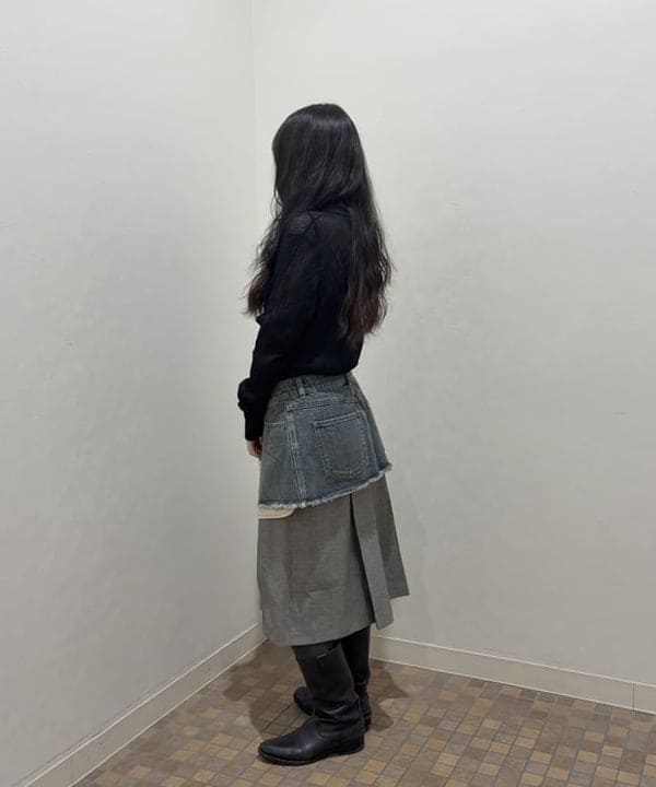 須賀さんの「BEAMS WOMEN｜シアー リブ ニット ポロ カーディガン」を使ったコーディネート