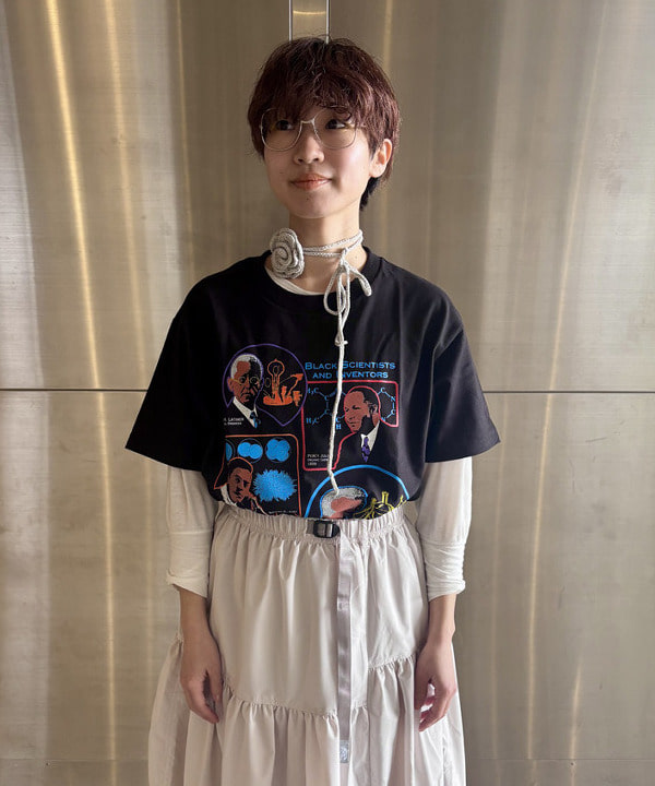 みりさんの「【別注】Gramicci / パネル スカート」を使ったコーディネート