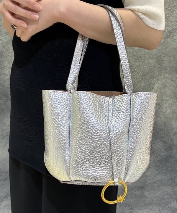 OSUMIさんの「BEAMS WOMEN｜シンプル モックネック ニット .M」を使ったコーディネート