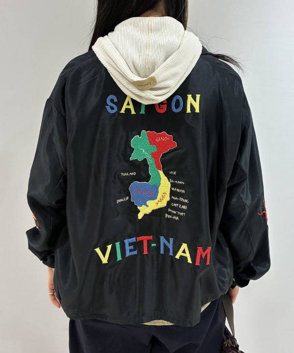 にしだてさんの「BEAMS WOMEN｜【別注】テーラー東洋 / アセテート ベトナム ジャケット」を使ったコーディネート