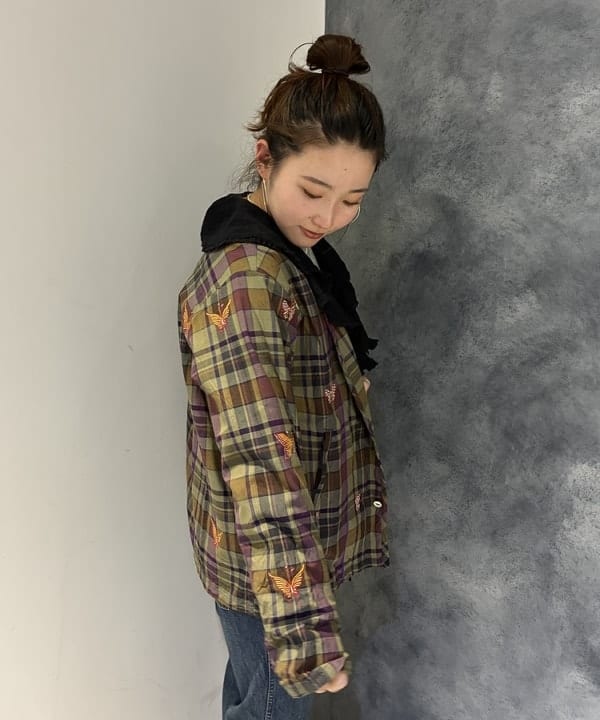 モモさんの「BEAMS WOMEN｜ラッフル カーディガン」を使ったコーディネート