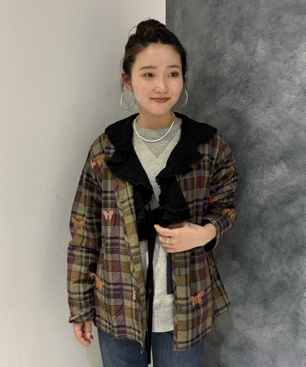 モモさんの「BEAMS WOMEN｜ラッフル カーディガン」を使ったコーディネート