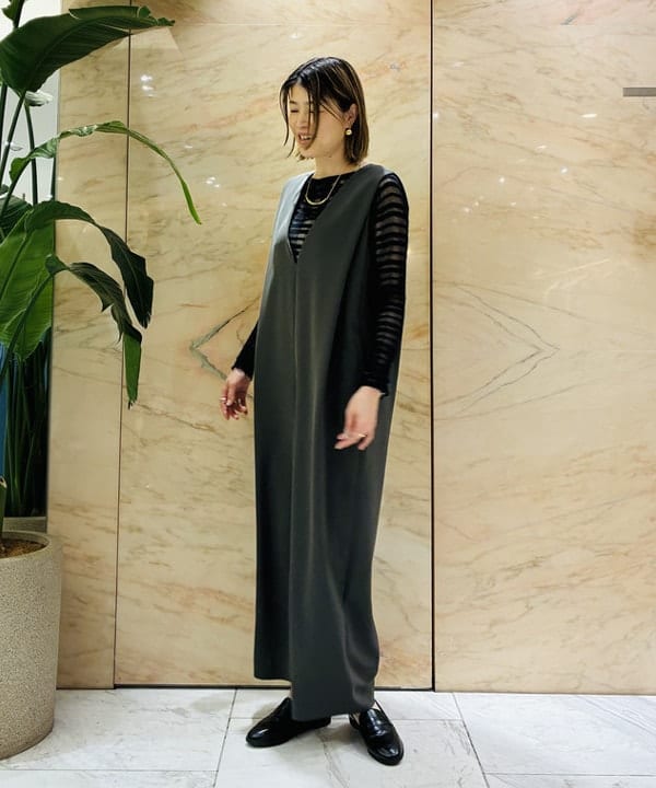 岩沢 珠代さんの「BEAMS WOMEN｜ギャバジン オールインワン」を使ったコーディネート