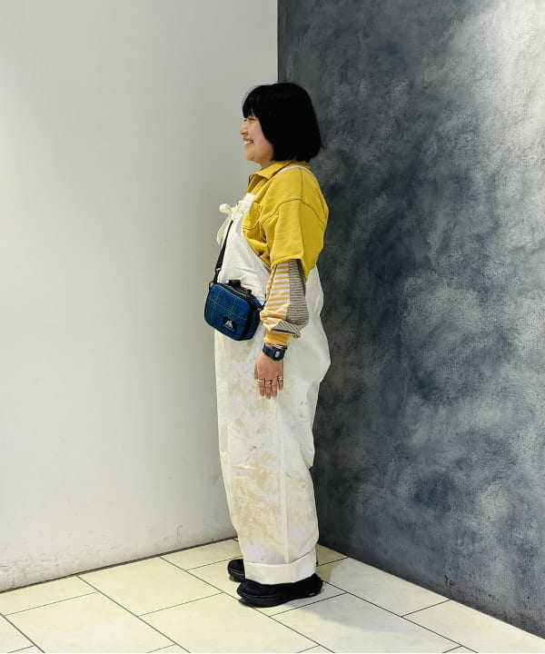 佐藤 歩さんの「BEAMS WOMEN｜ハーフジップ ショートスリーブ スウェット」を使ったコーディネート