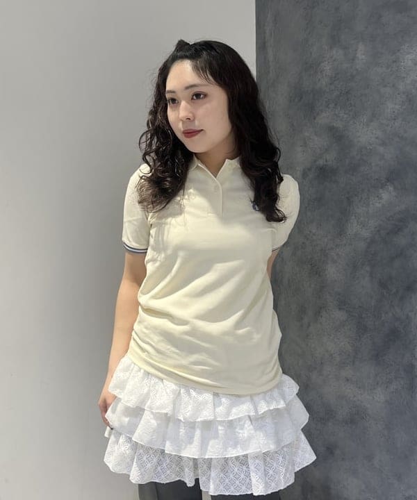 星野 真依さんの「BEAMS WOMEN｜【別注】FRED PERRY / Twin Tipped ポロシャツ G3600」を使ったコーディネート