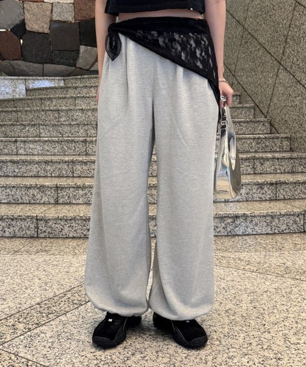 amiriさんの「BEAMS WOMEN｜FILA / ECHAPPE MS LJ」を使ったコーディネート
