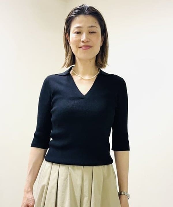 岩沢 珠代さんの「BEAMS WOMEN｜クロップド クルーネック ジャケット」を使ったコーディネート