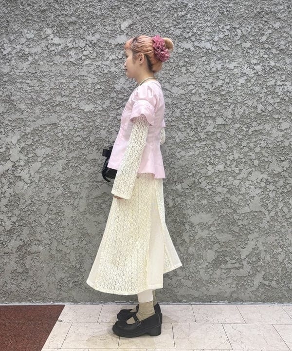 マツモト アカネさんの「BEAMS WOMEN｜【別注】Chika Kisada / ショートスリーブ ブラウス」を使ったコーディネート