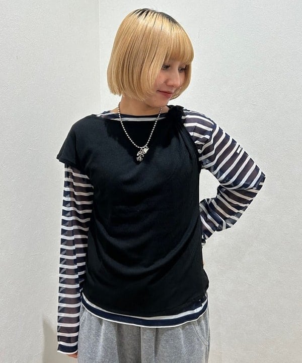 佐藤 亜美さんの「BEAMS WOMEN｜ORCIVAL / シースルー ボーダー ロングスリーブ カットソー」を使ったコーディネート