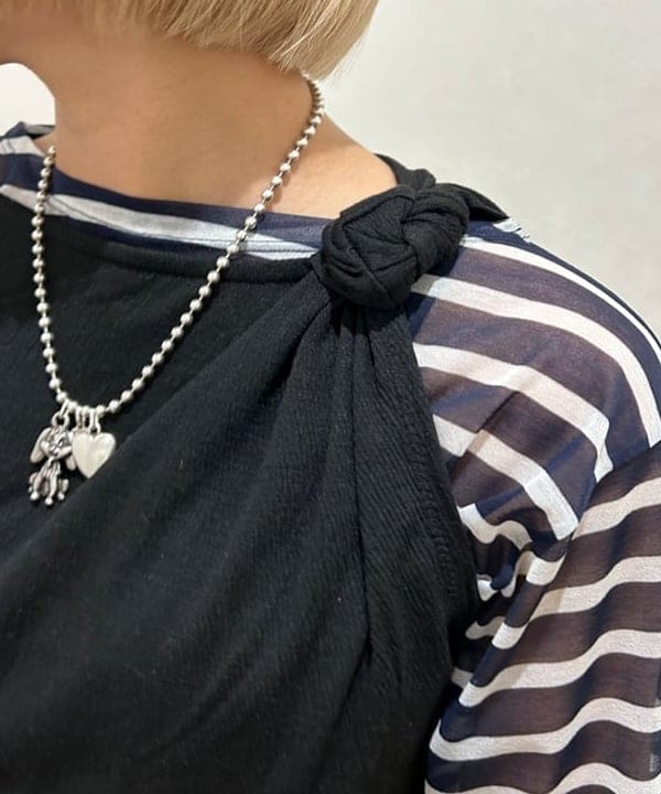 佐藤 亜美さんの「BEAMS WOMEN｜ORCIVAL / シースルー ボーダー ロングスリーブ カットソー」を使ったコーディネート